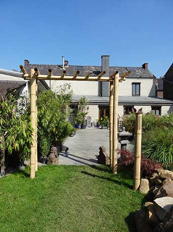 Pergola en bambou